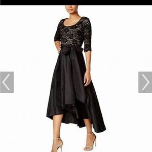 Beautiful R&M Richards Dress